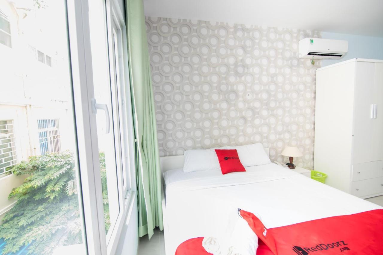 Reddoorz Near Sc Vivocity Mall 2 Ho Chi Minh-staden Exteriör bild
