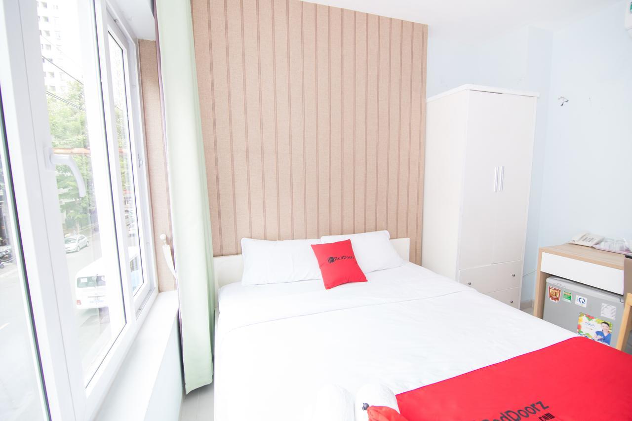 Reddoorz Near Sc Vivocity Mall 2 Ho Chi Minh-staden Exteriör bild