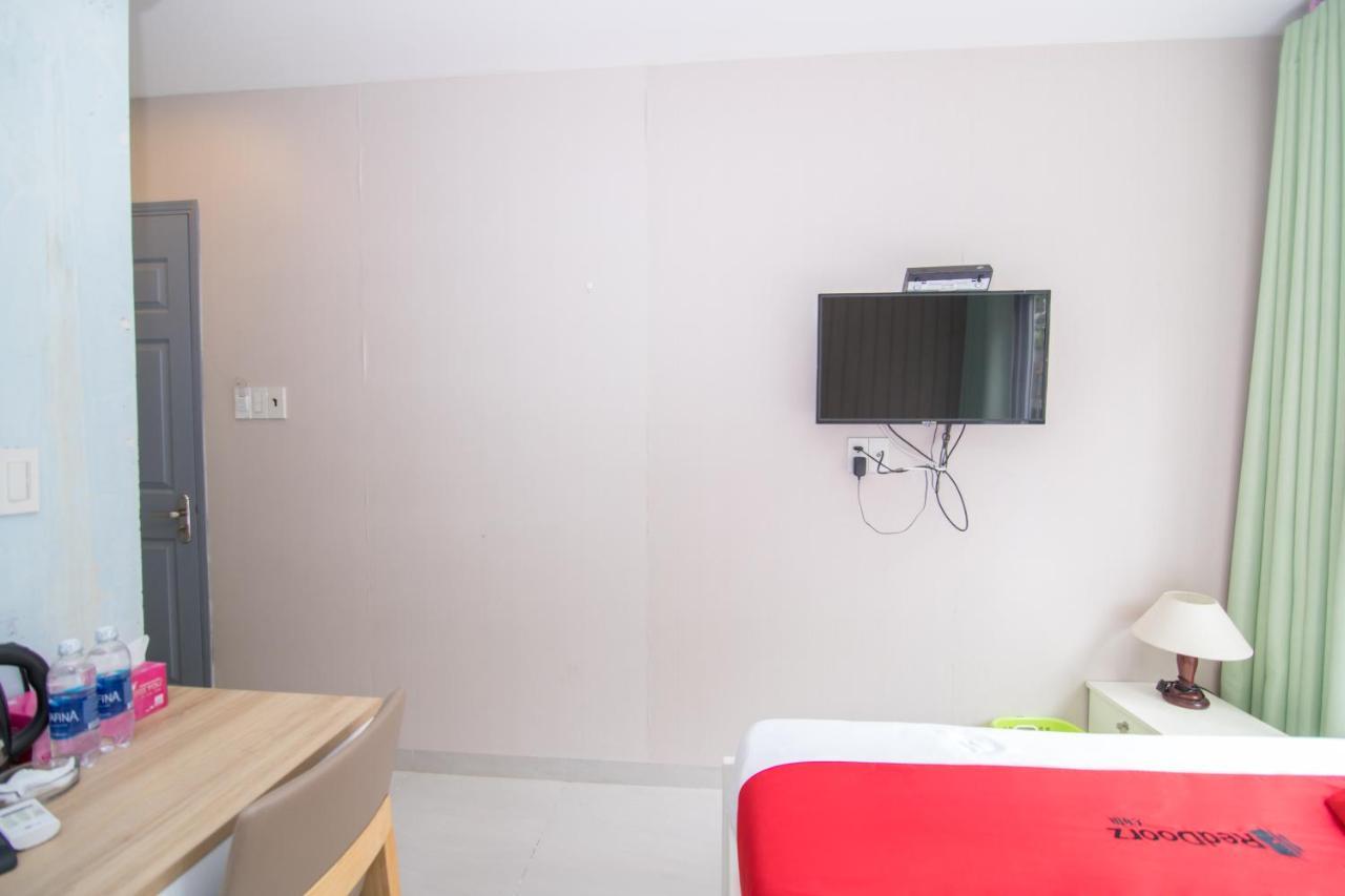 Reddoorz Near Sc Vivocity Mall 2 Ho Chi Minh-staden Exteriör bild
