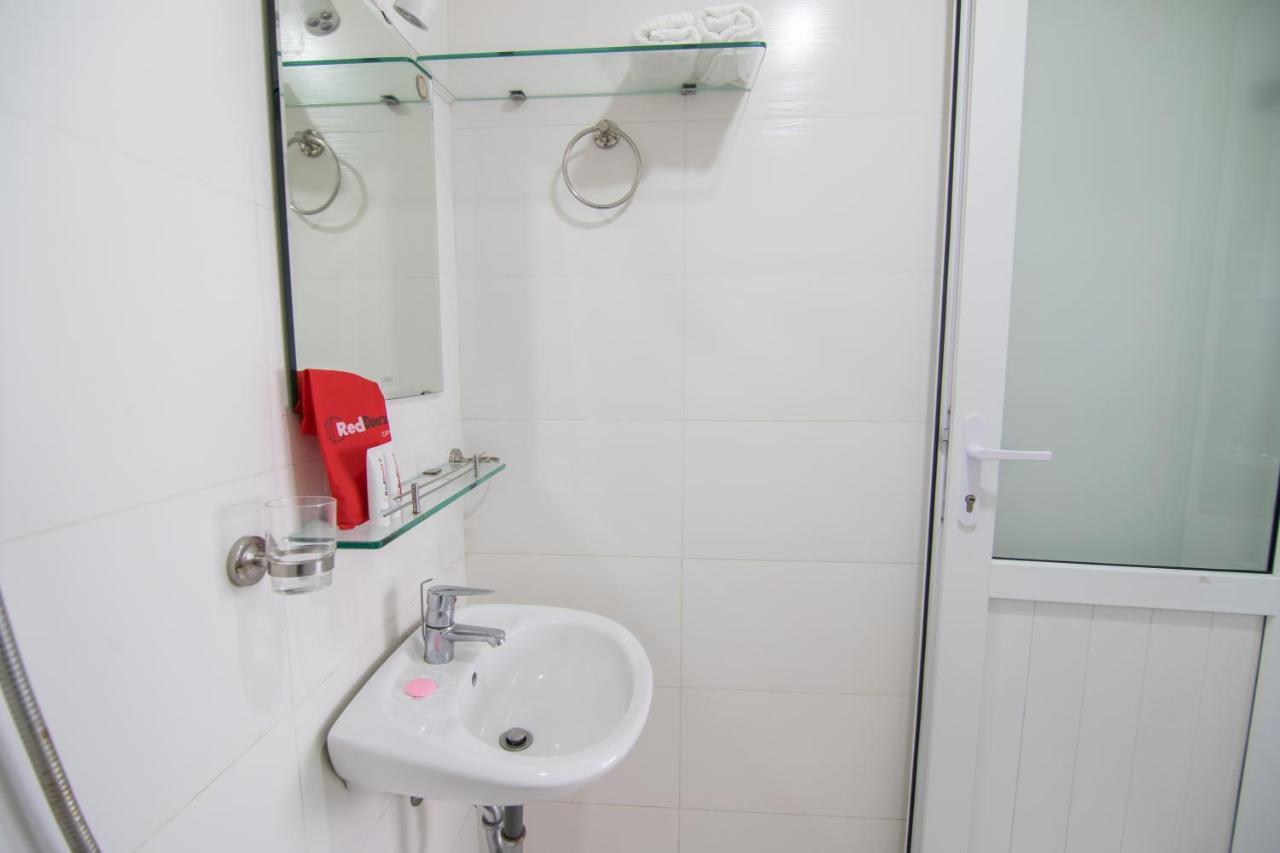 Reddoorz Near Sc Vivocity Mall 2 Ho Chi Minh-staden Exteriör bild